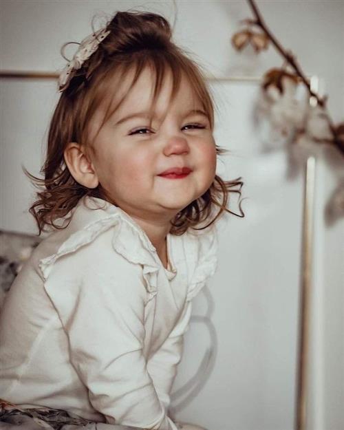 اهداء الي امي