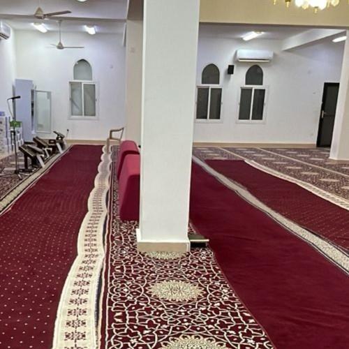 تأمين فرش للمسجد الغربي بالإسكان في محافظة الدوادمي 