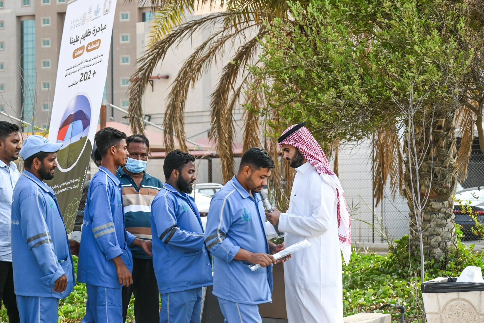 بلدية الظهران تطلق مبادرة " ظلهم علينا " بالتعاون مع جمعية هداية للدعوة والإرشاد وتوعية الجاليات بالخبر 