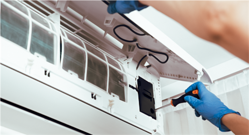 🚨 حالة عاجلة: صيانة مكيفات وأبواب وصوتيات أحد المساجد في مركز الوديعة